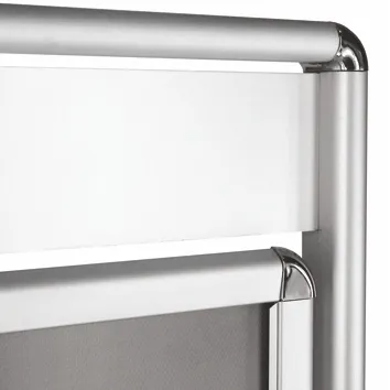Classic-Poster-Stand-Header-04.webp