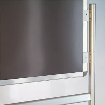 Classic-Poster-Stand-Semi-03.webp